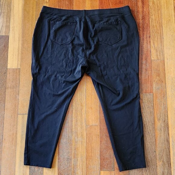 St. John's Bay Black Stretch Leggings Plus Size 3X - Picture 12 of 12